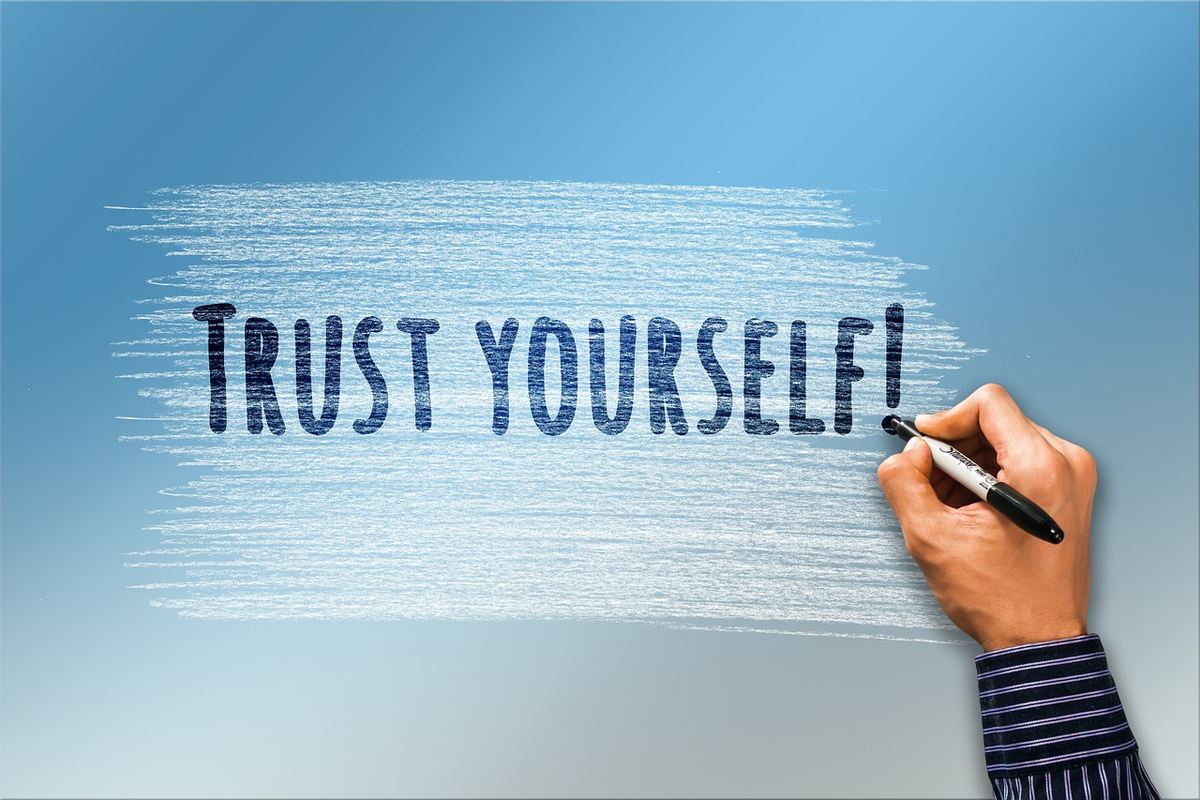 Mastering Leadership: How Confidence Boosts Transparency